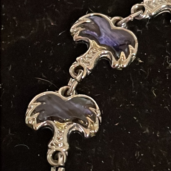 Vintage silver tone bracelet with 11 Abalone shell links & 33 Austrian crystals - Picture 4 of 14